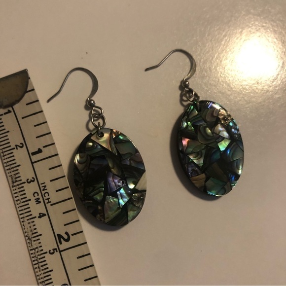 vtg Abalone Shell & Resin Oval Shaped Earrings 2” - Picture 4 of 5
